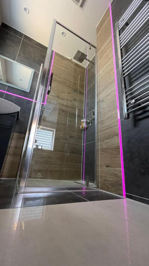 #4 Tgha Luxury One Bedroom Apartment In Άθλον Εξωτερικό φωτογραφία